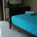 Peloponnese 12pax Rákhes