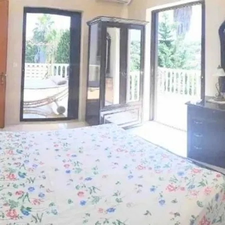 Peloponnese 12pax Villa *