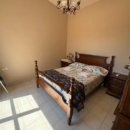 W Studio, Pool, Garden, Sleeps 12 To 15 Вилла Rakhai