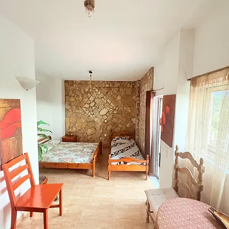 W Studio, Pool, Garden, Sleeps 12 To 15 Вилла Rakhai