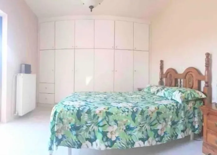 Peloponnese 12pax Villa *