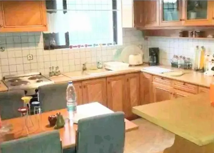 Peloponnese 12pax Villa