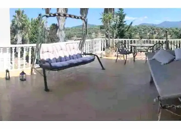 Villa Peloponnese 12pax *