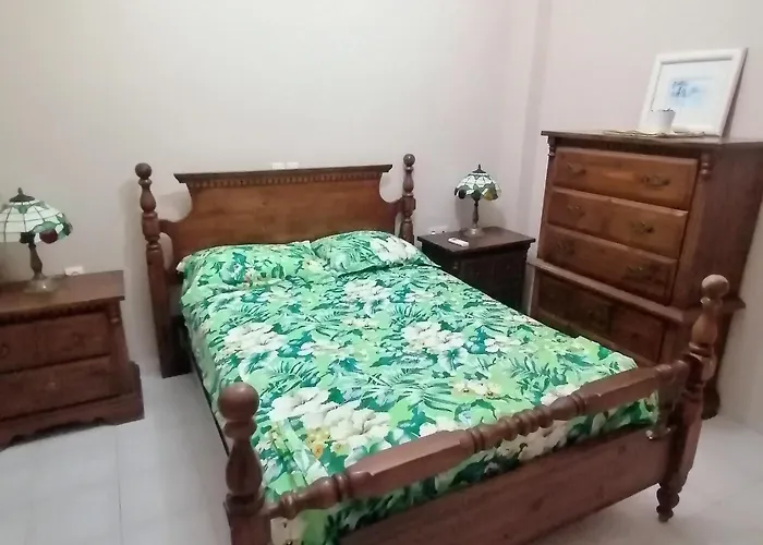 Peloponnese 12pax Rakhai